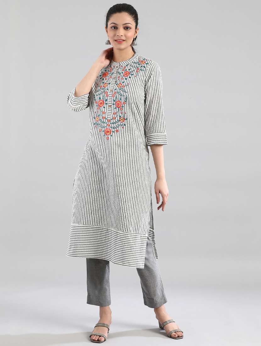 women's straight kurta