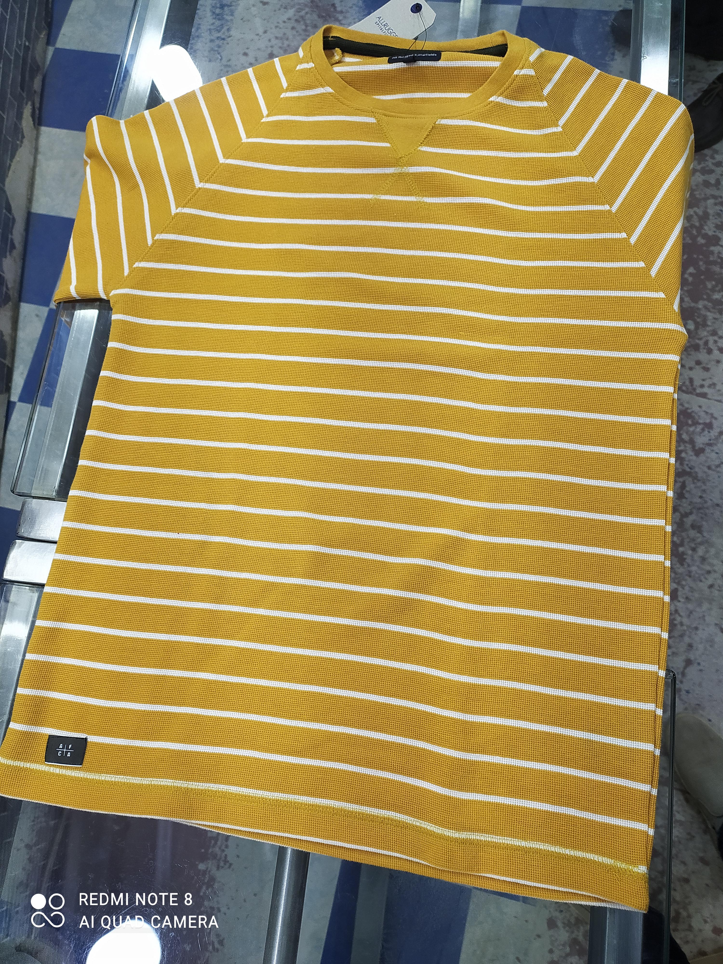 yellow - 17853077 - Standard Image - 1