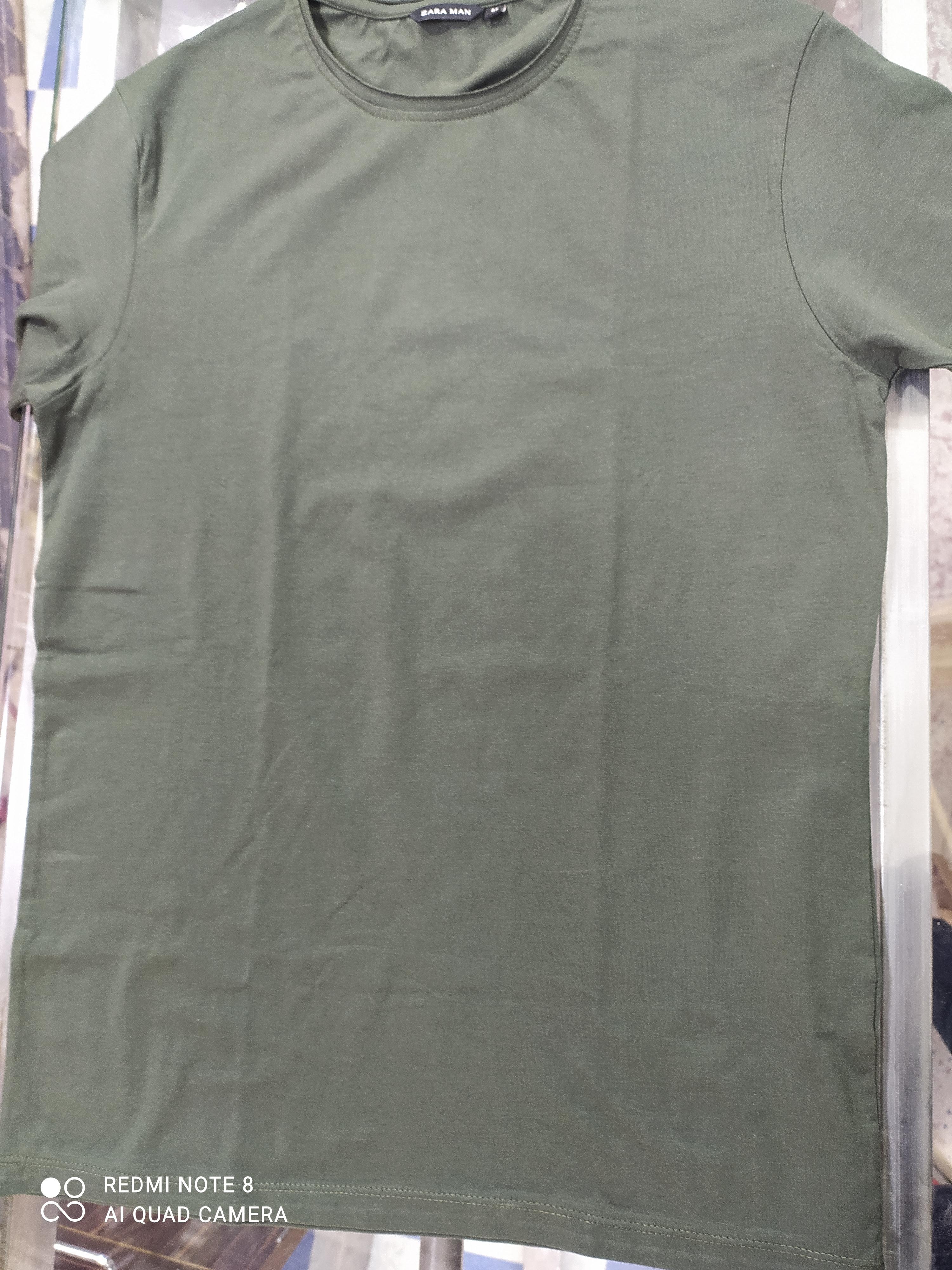 green  - 17853087 -  Standard Image - 1