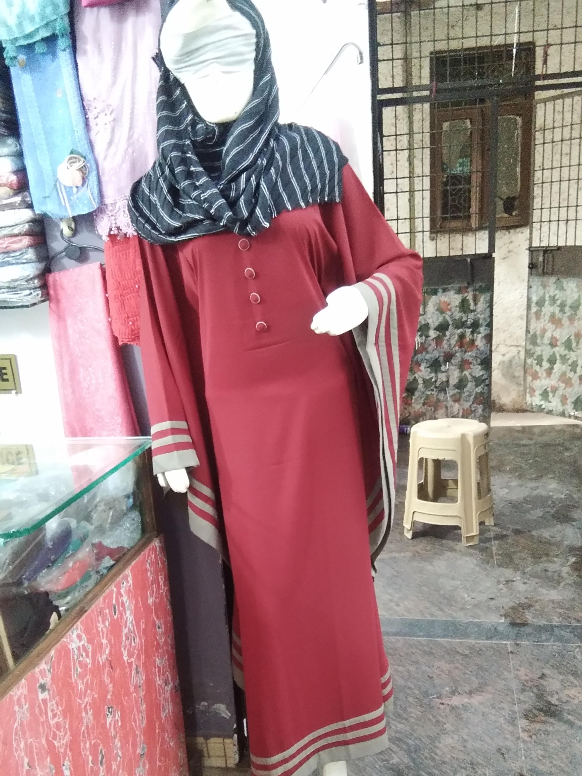 red - 17860270 - Standard Image - 1