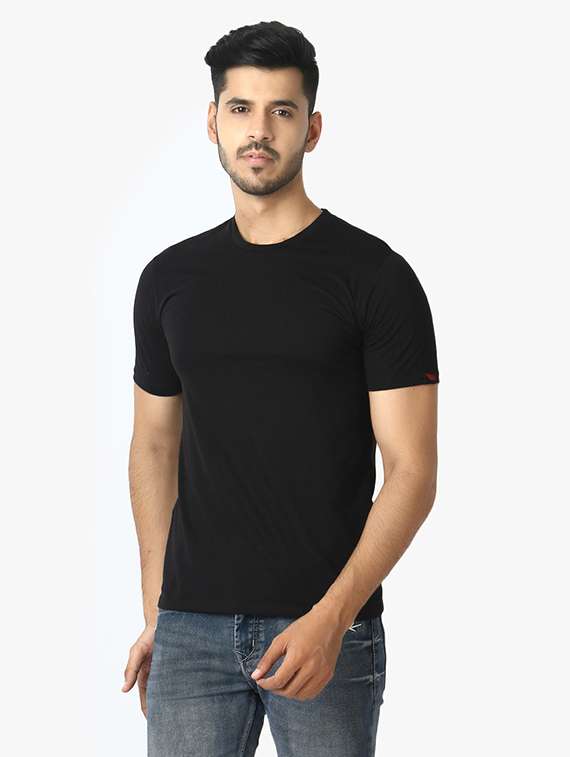 men solid crew neck t-shirt