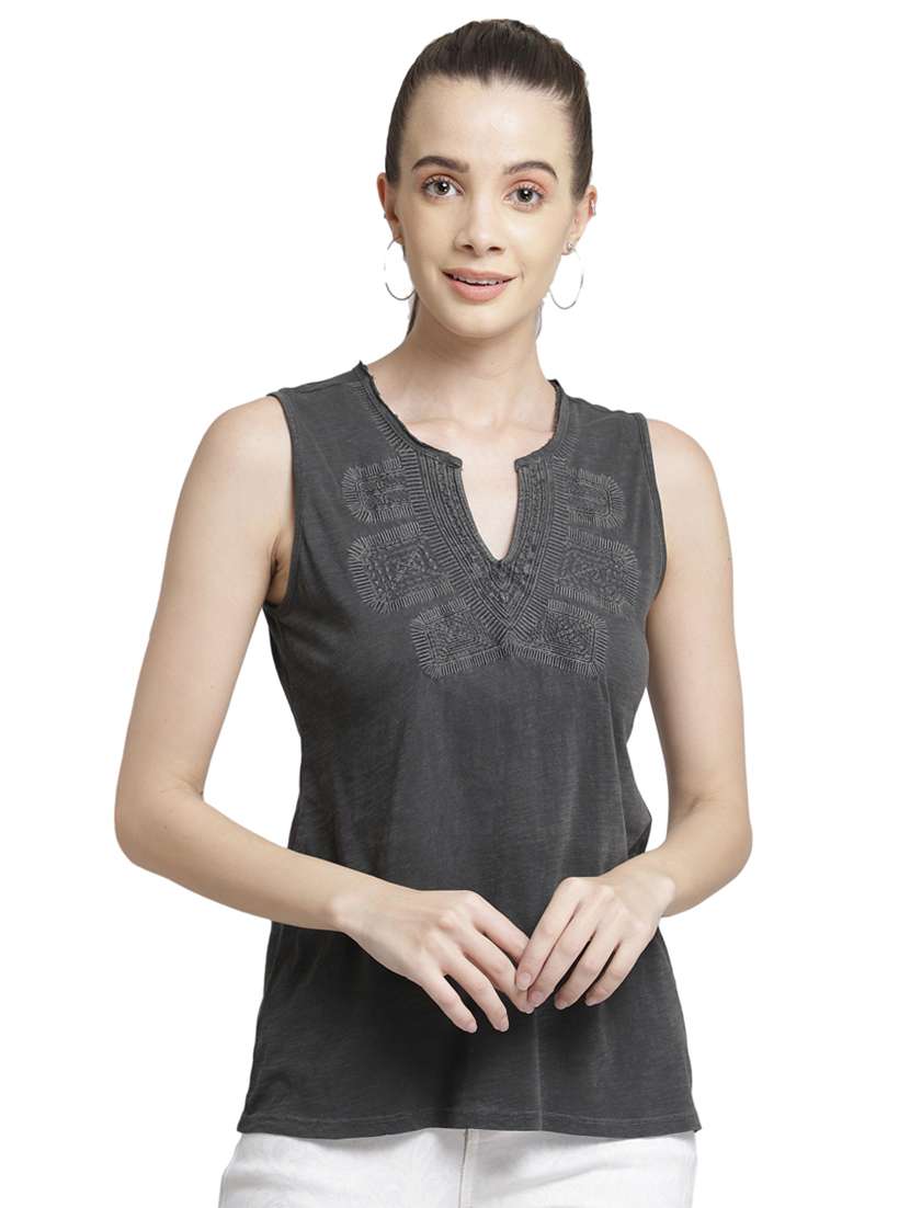 women's straight notch neck top