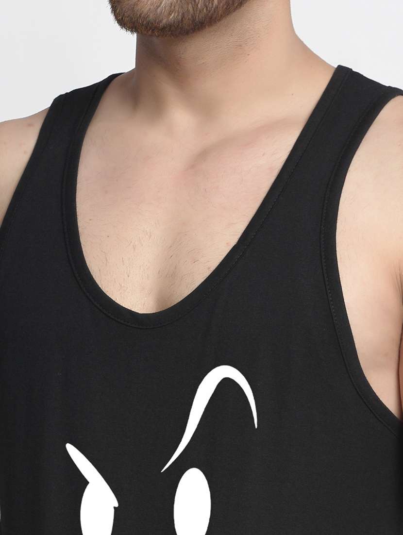 black printed vest - 17868972 -  Standard Image - 4