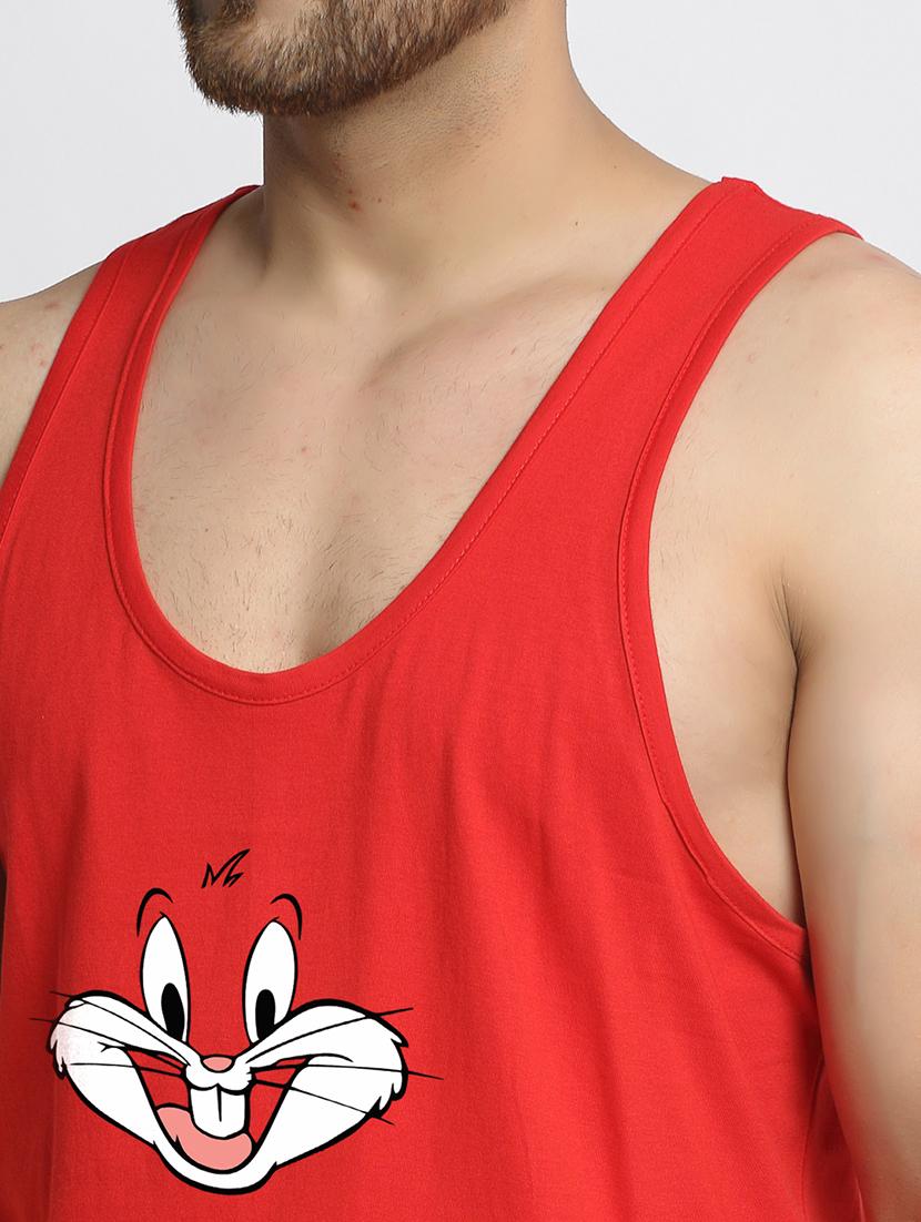 red printed vest - 17868994 - Standard Image - 4