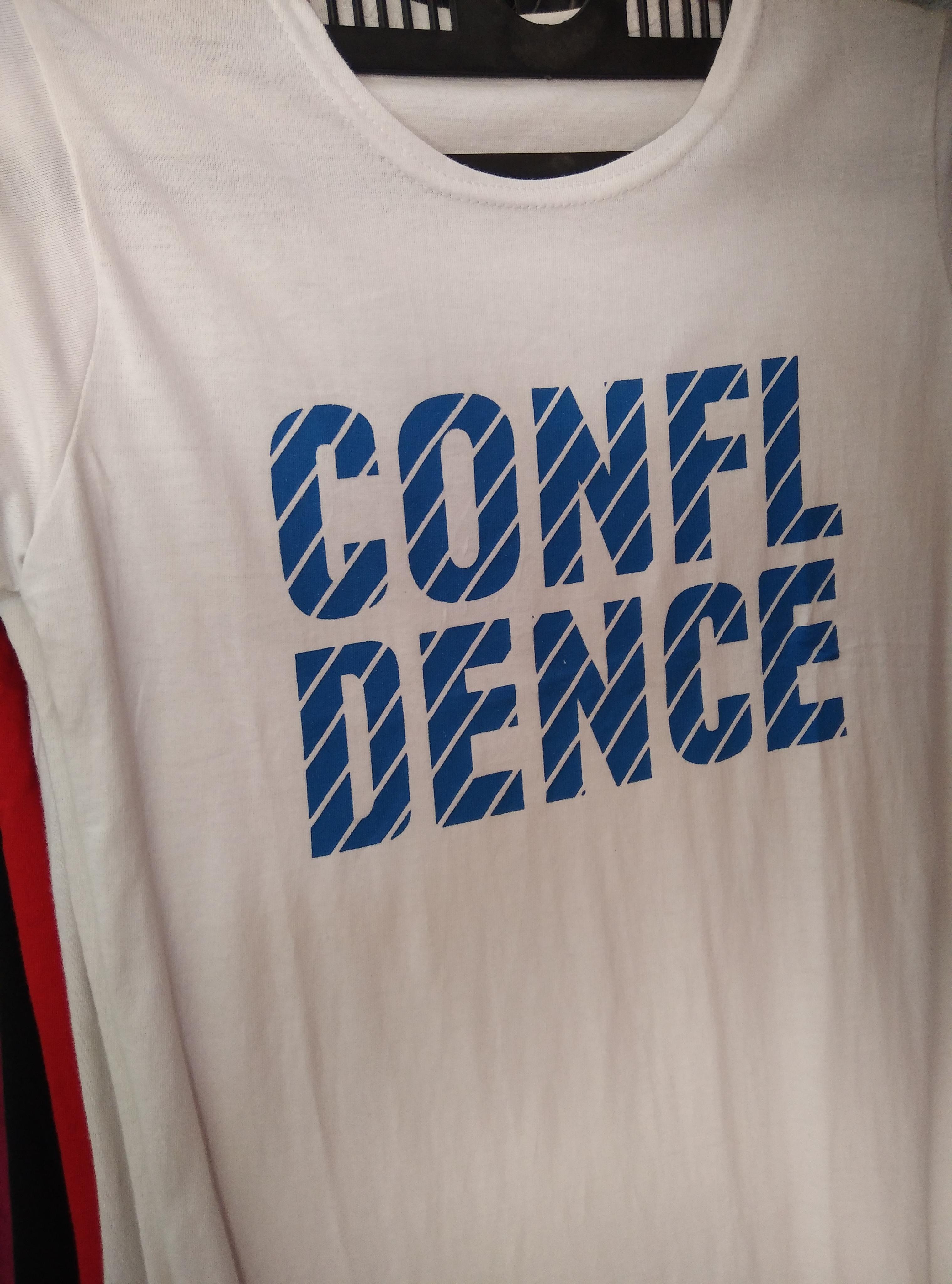 white cotton top - 17871873 - Standard Image - 1