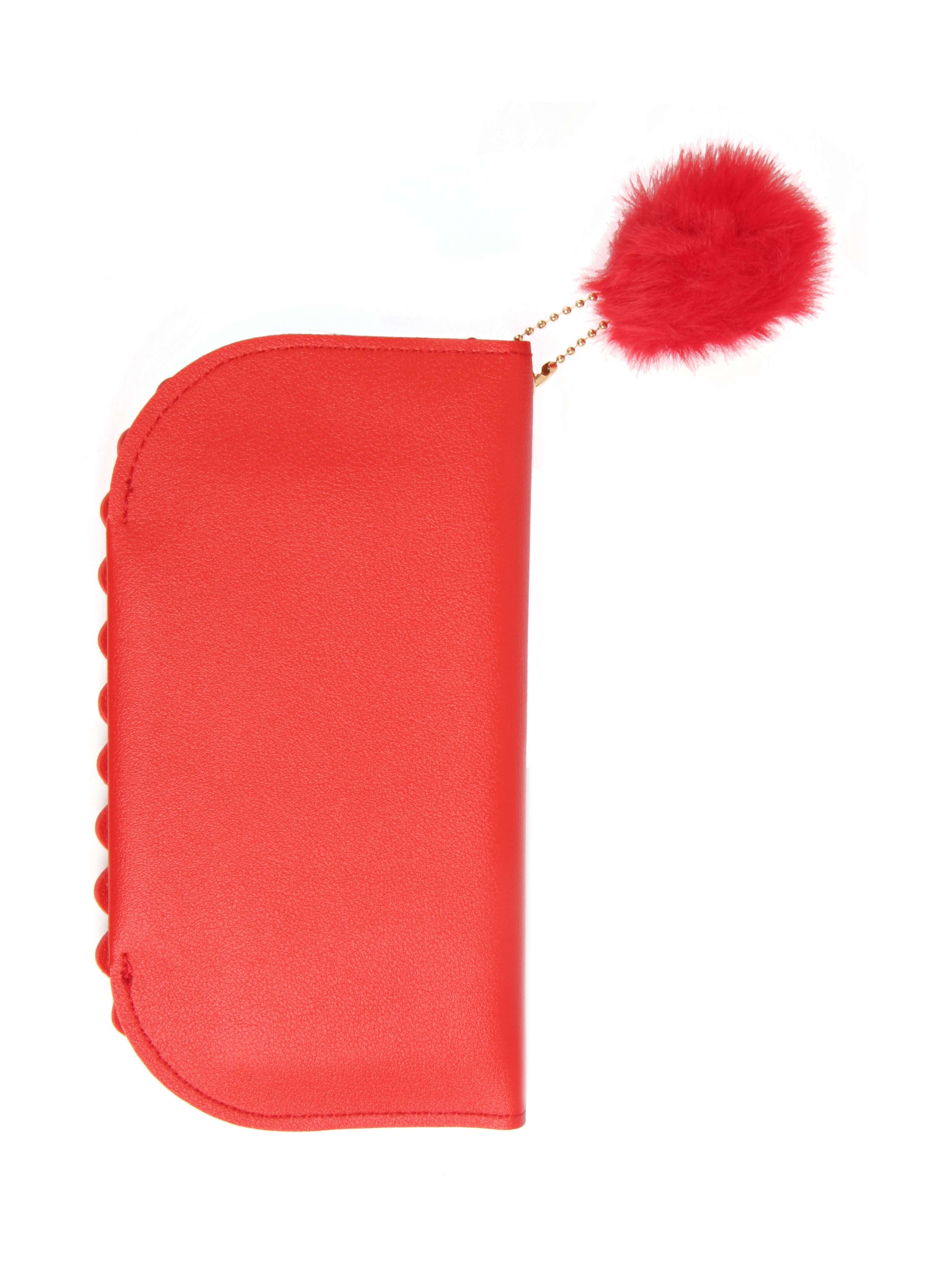 this beautiful hand coin purse comes  - 17885375 -  Standard Image - 1