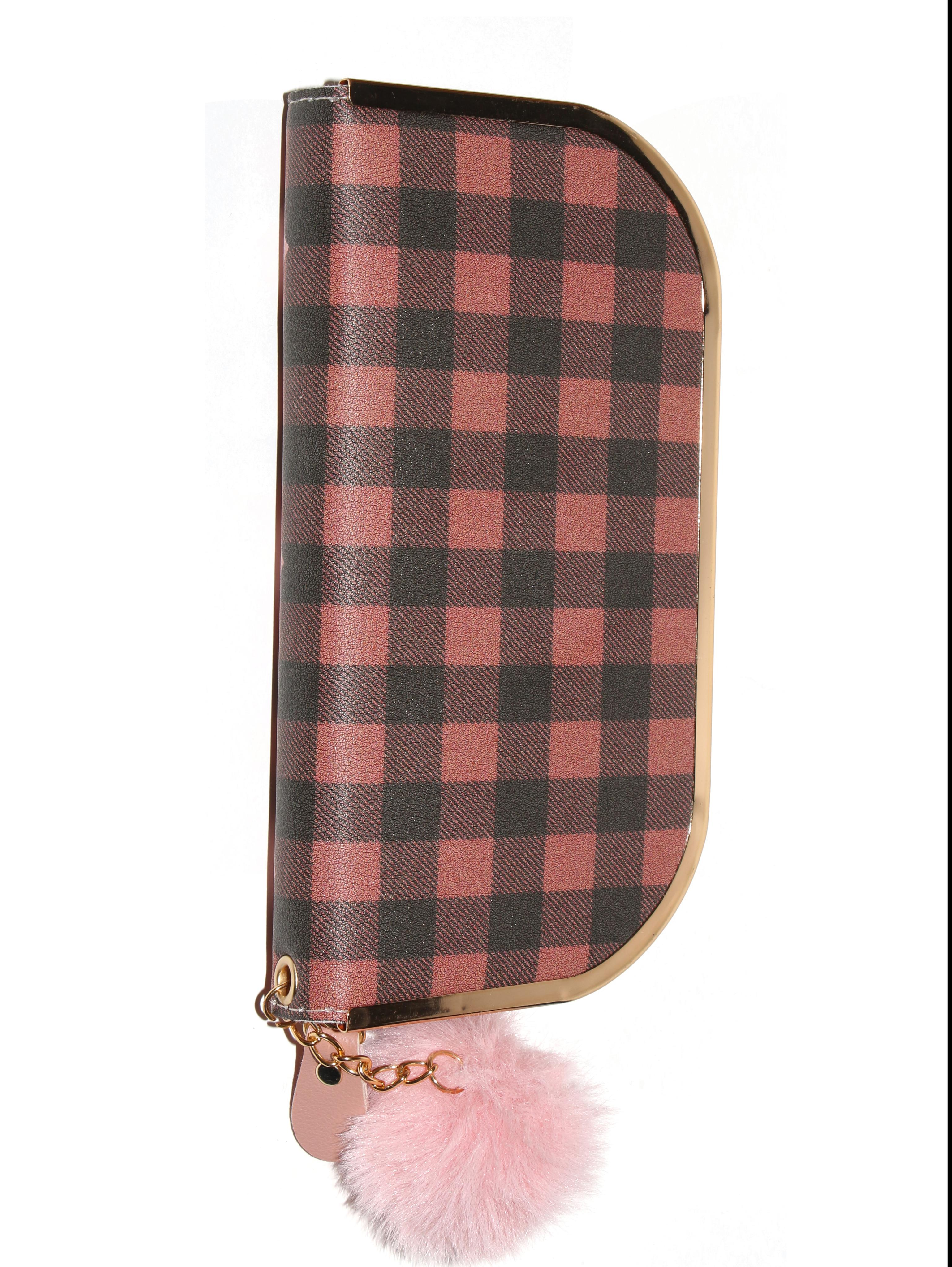 this beautiful hand coin purse comes - 17885418 - Standard Image - 1