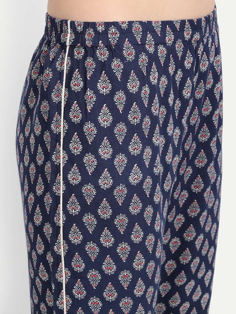 lapel neck printed nightwear pajama set - 17901056 -  Standard Image - 4