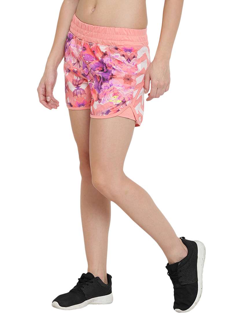 mid rise chevron shorts  - 17917616 -  Standard Image - 1