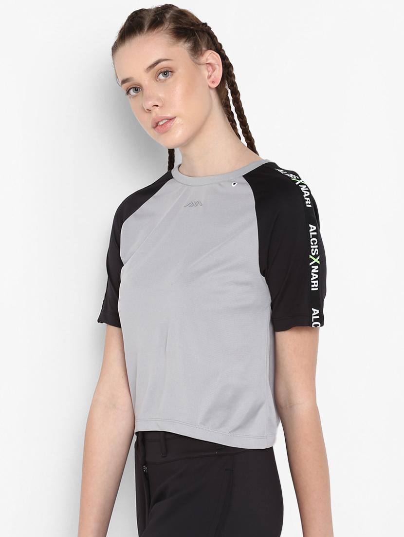 round neck color block tee  - 17917641 -  Standard Image - 1