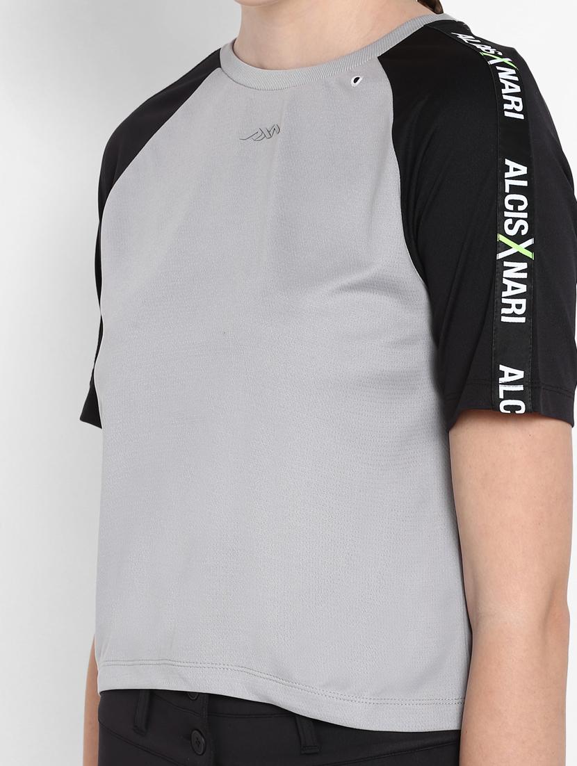 round neck color block tee - 17917641 - Standard Image - 4