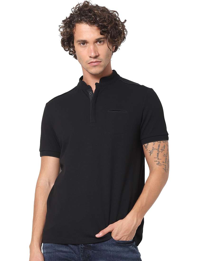 black solid pocket t-shirt