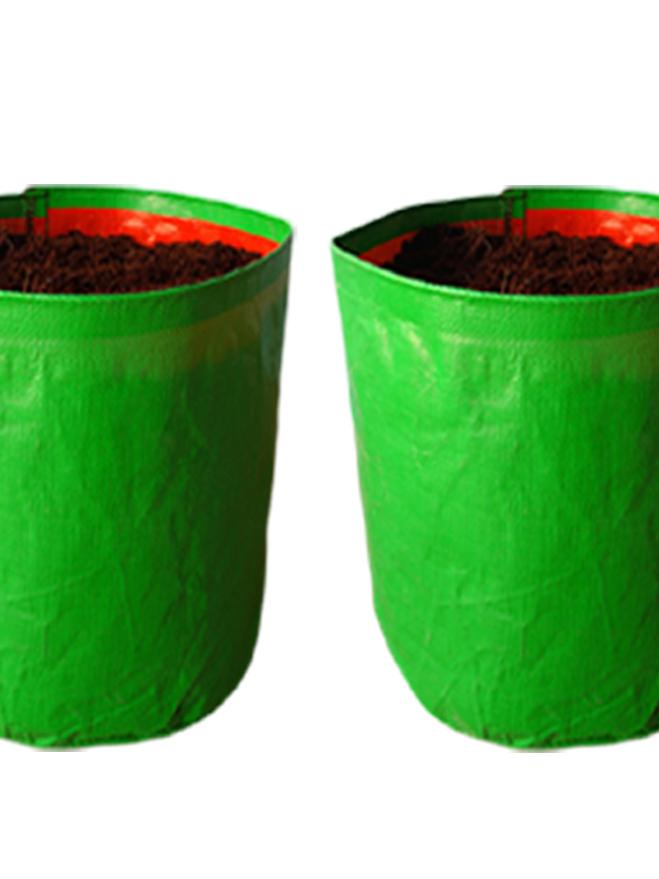 ute gardening hdpe grow bag for - 17927777 - Standard Image - 1