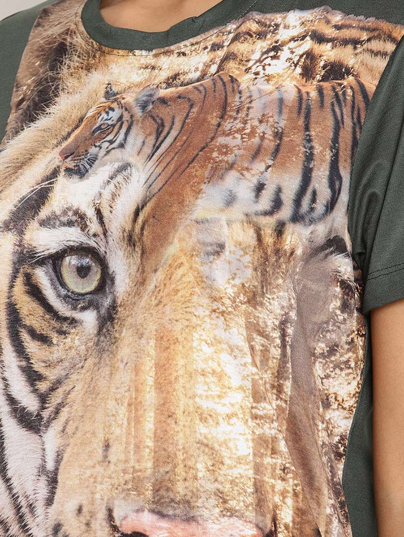 women's front print round neck t-shirt - 17928752 - Standard Image - 4