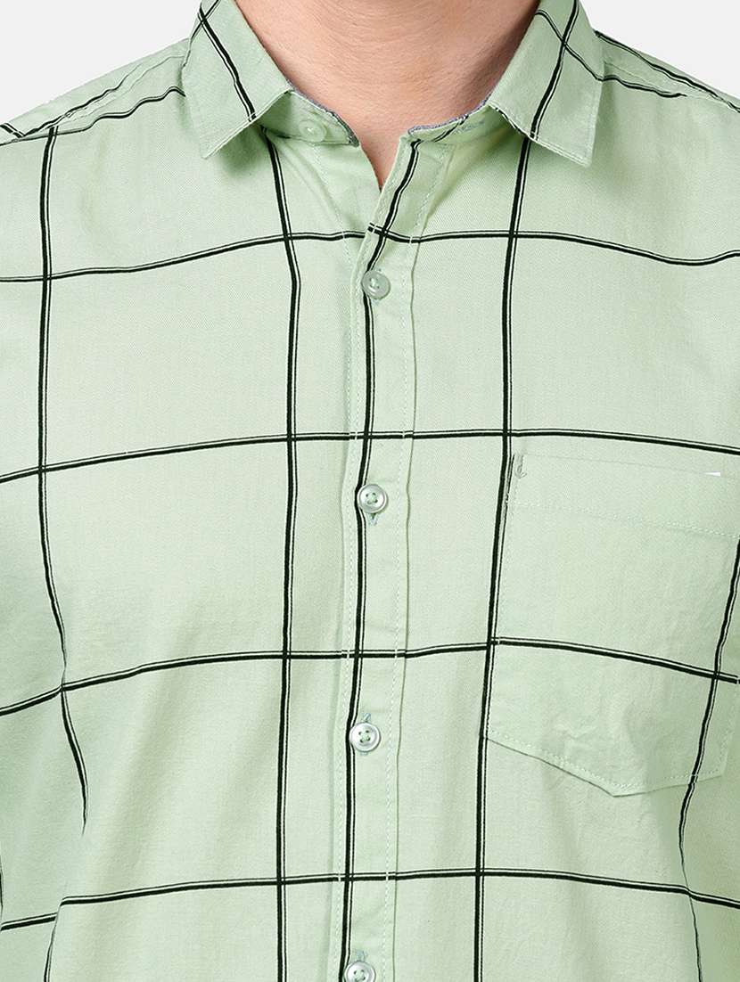 green checkered casual shirt - 17928770 -  Standard Image - 4
