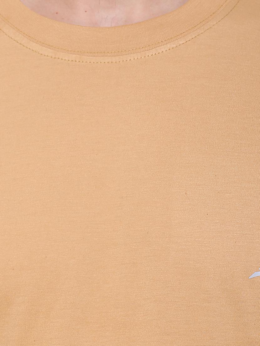 beige solid t-shirt - 17939325 - Standard Image - 4