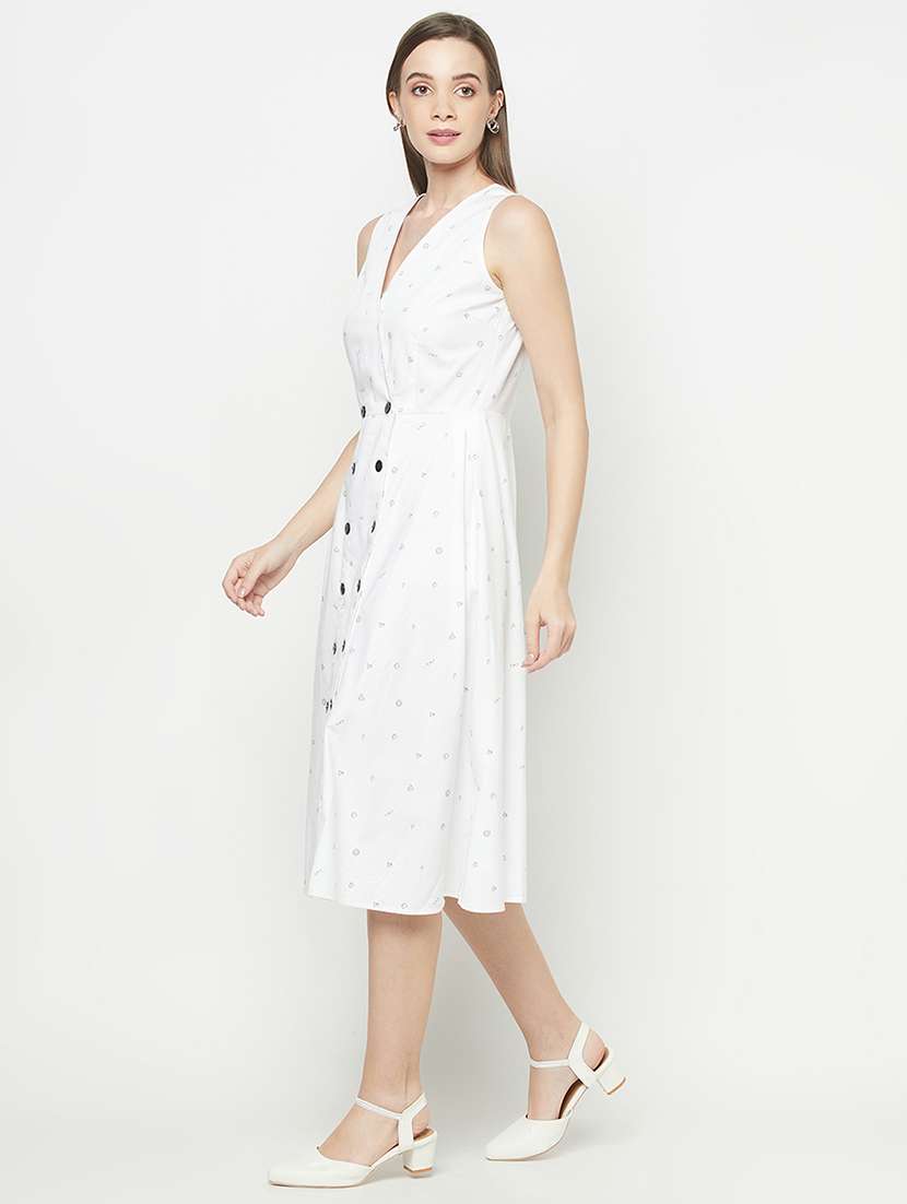 women's  quirky dress - 17948534 -  Standard Image - 1
