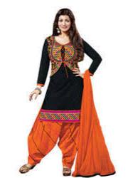 kurtis  - 17949344 -  Standard Image - 1