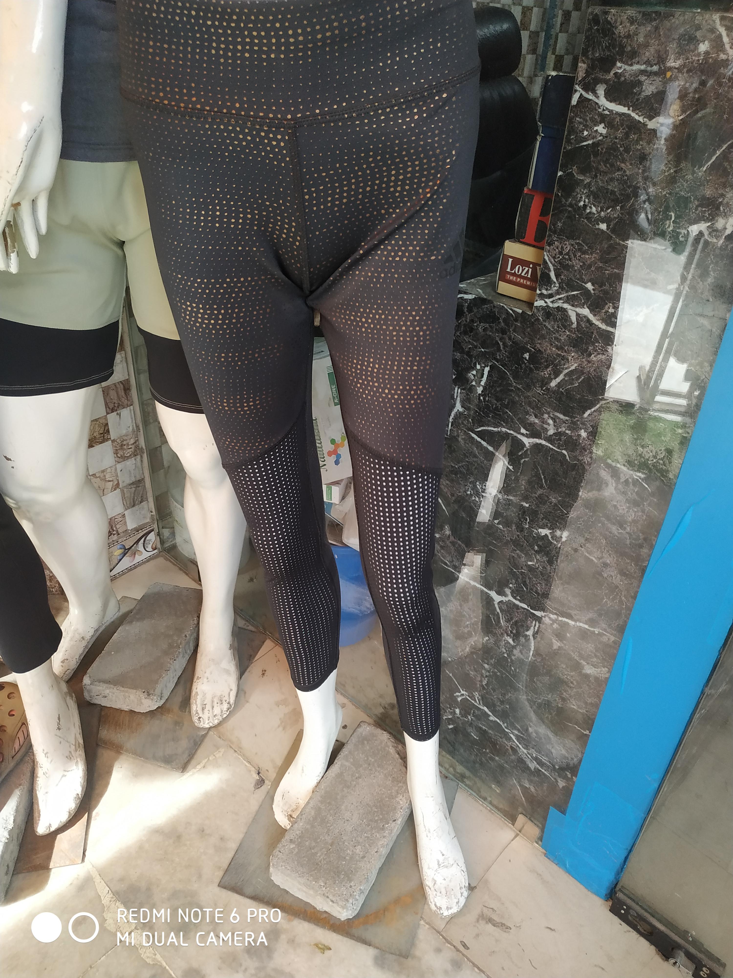 combo - 17960957 - Standard Image - 1