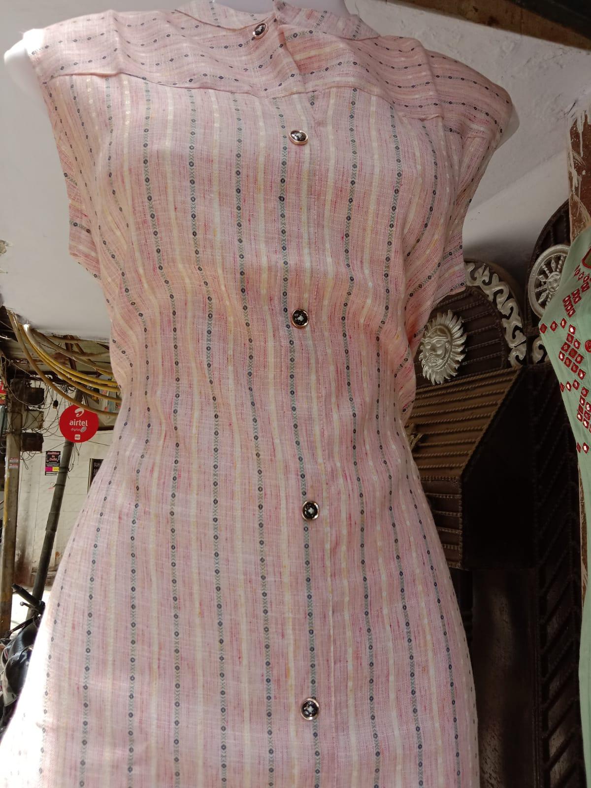 kurtis  - 17961501 -  Standard Image - 1