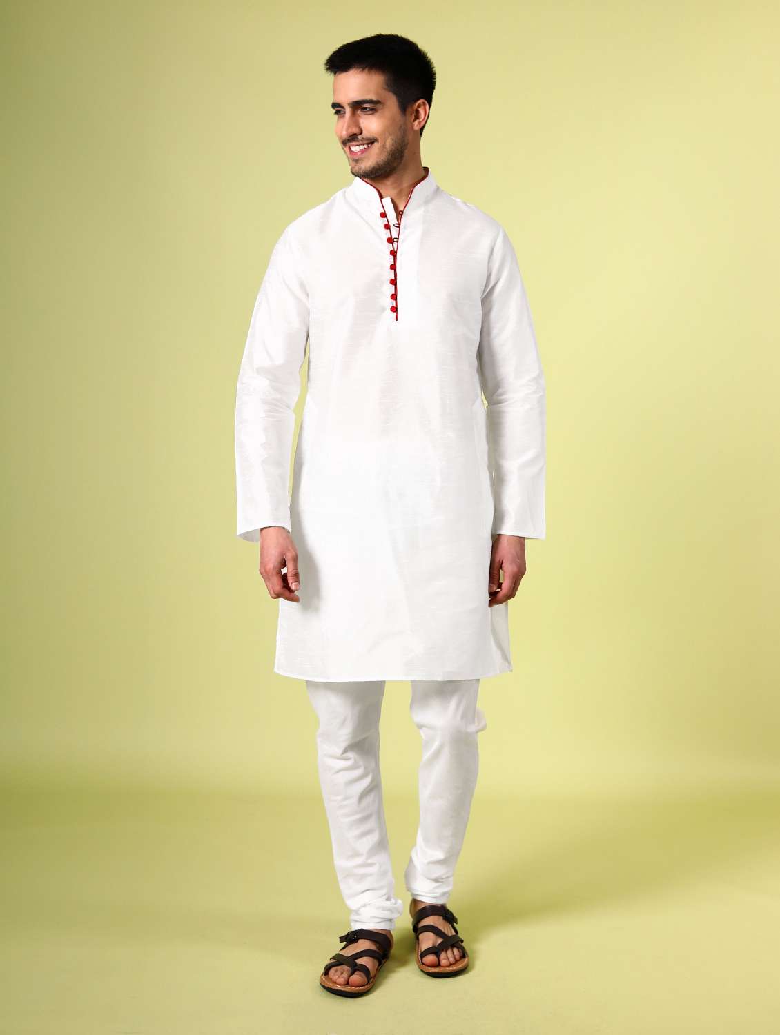 white solid kurta pyjama set