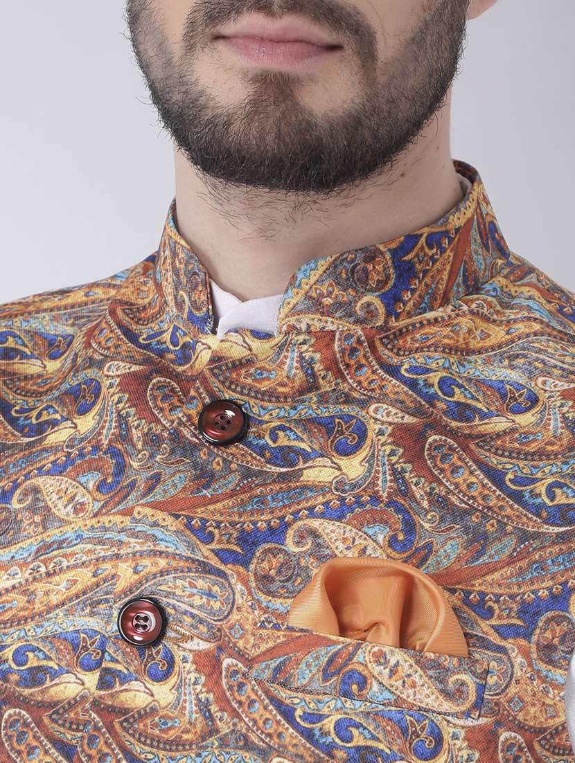 white solid kurta pyjama set with printed nehru jacket  - 17976408 -  Standard Image - 4