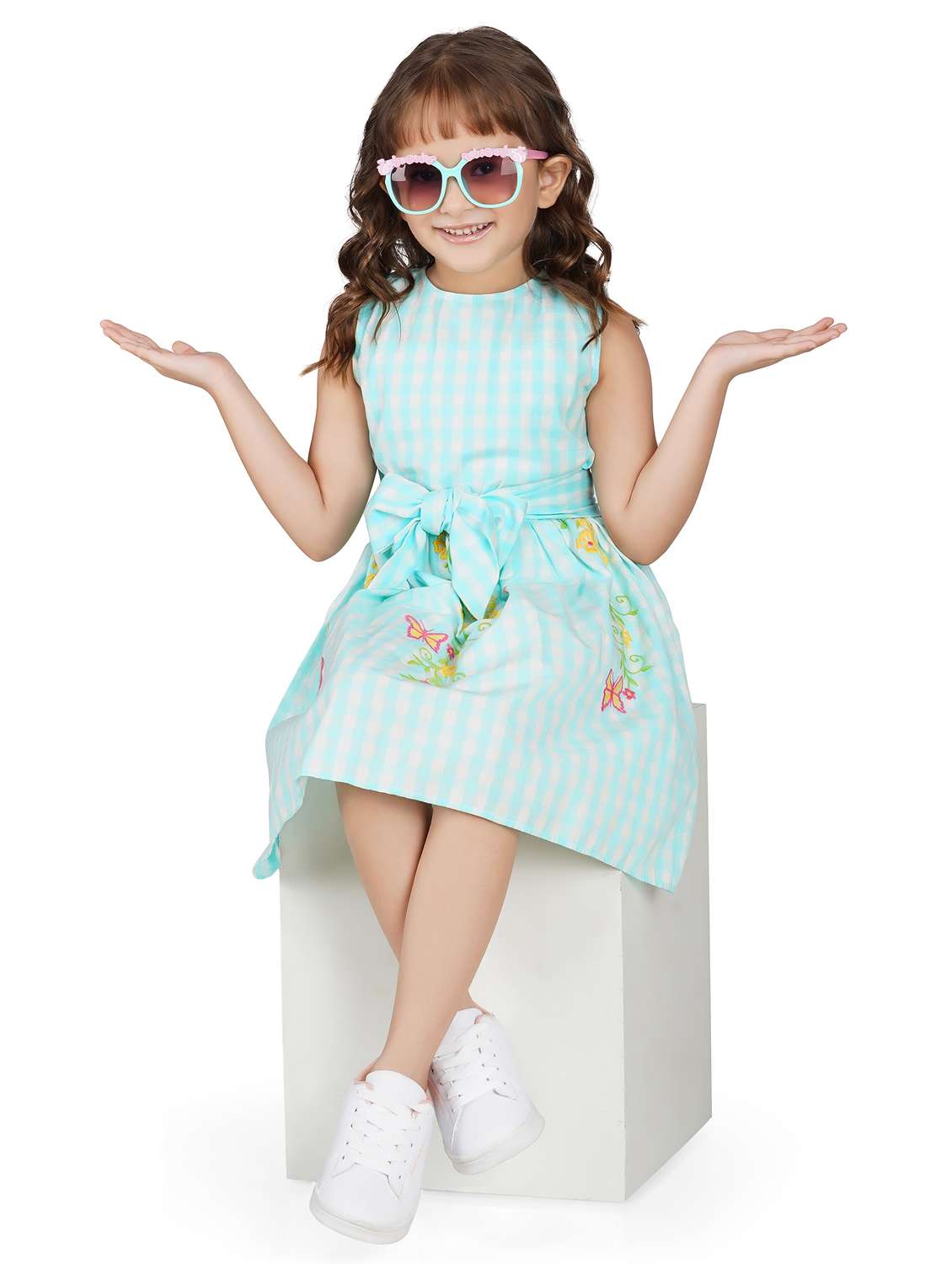 girls round neck sleeveless frock - 17976608 -  Standard Image - 4