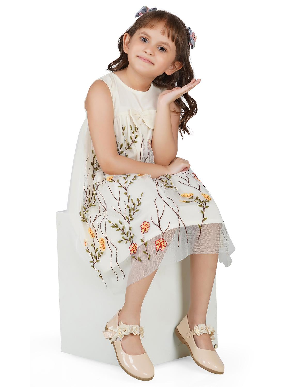 girls round neck short sleeves frock - 17976625 - Standard Image - 4