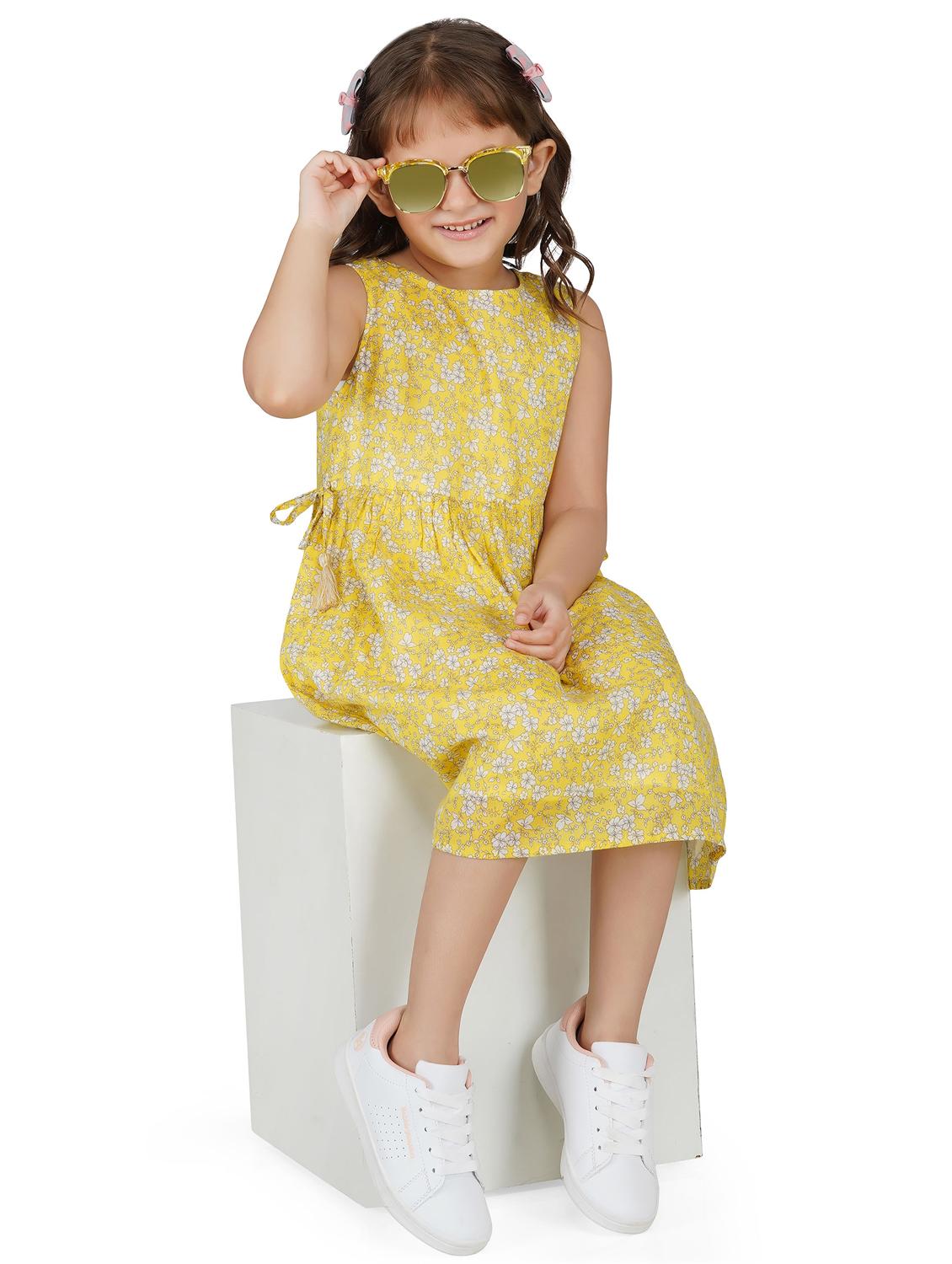 girls round neck sleeveless frock - 17976626 - Standard Image - 4