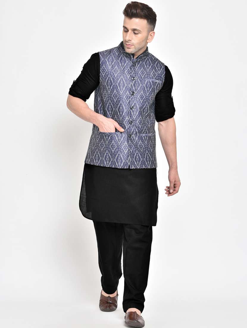 black solid kurta pyjama set with printed nehru jacket