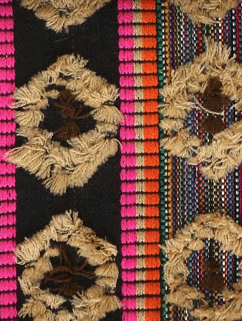 tribal collection by mezposh : pink & multi acrylic jacquard  6 seater table runner with tassels (30x180cm) - 17977178 -  Standard Image - 4