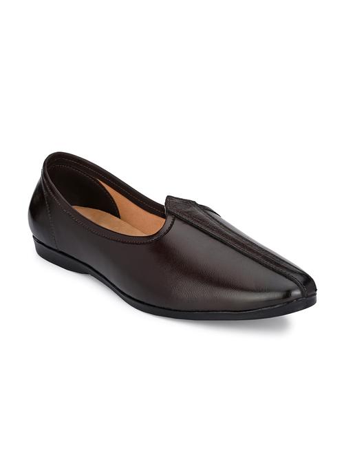 men solid slip on juti - 17986976 -  Standard Image - 0