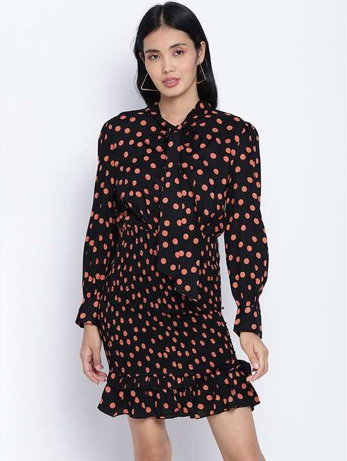 women's  floral dress - 17996867 -  Standard Image - 0