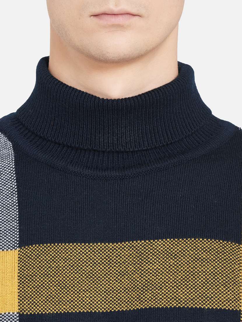 navy blue checkered pullover - 17997316 - Standard Image - 4