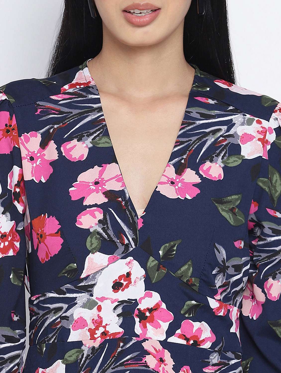 v-neck floral a-line dress - 18013275 - Standard Image - 4