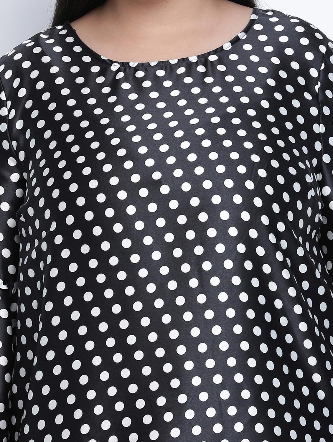 women's straight round neck top - 18013329 - Standard Image - 4