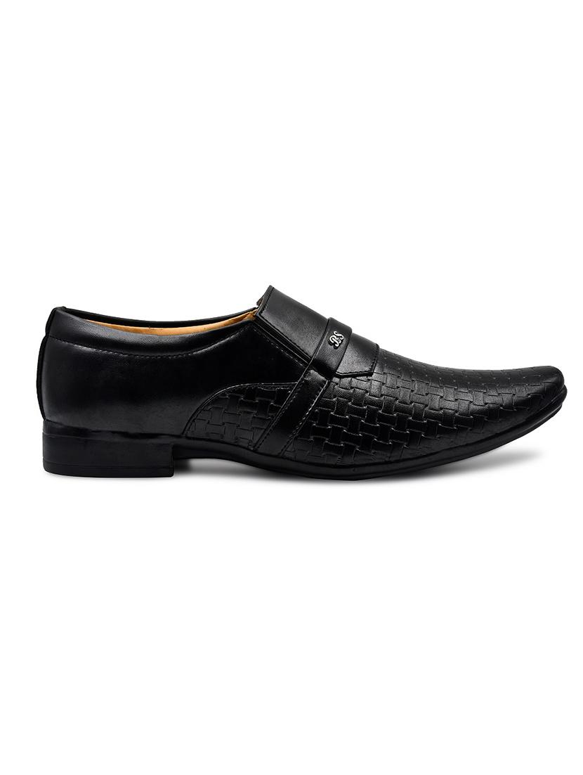 black leatherette slip on ons - 18016102 - Zoom Image - 0