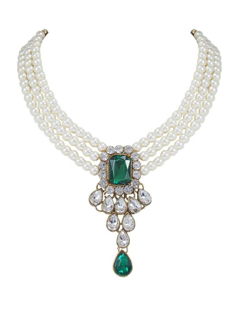 green traditional pearl neckless set - 18025972 - Standard Image - 1