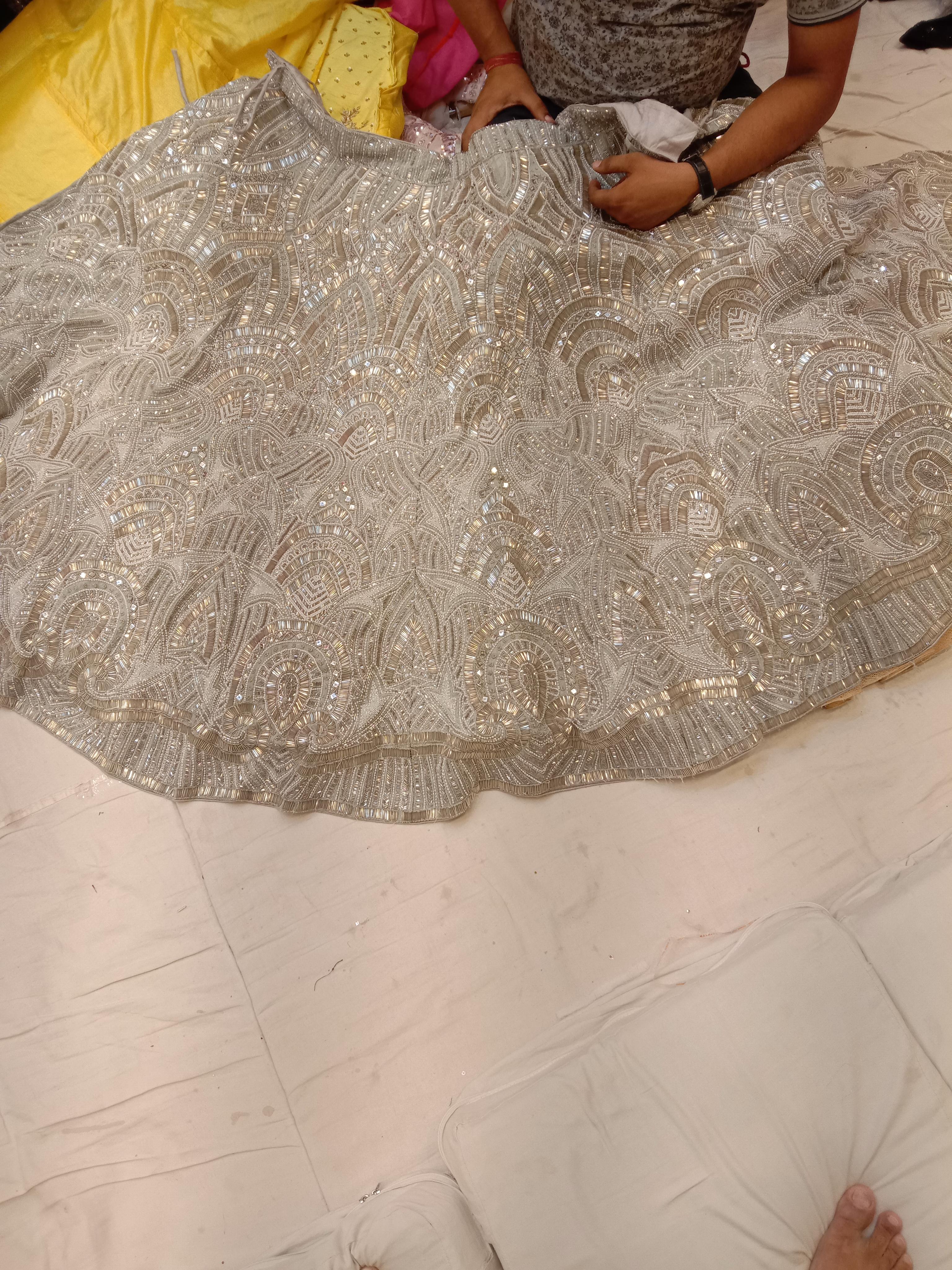 lehangas - 18026099 - Standard Image - 1