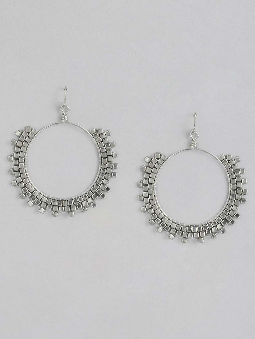 silver metal drop earring