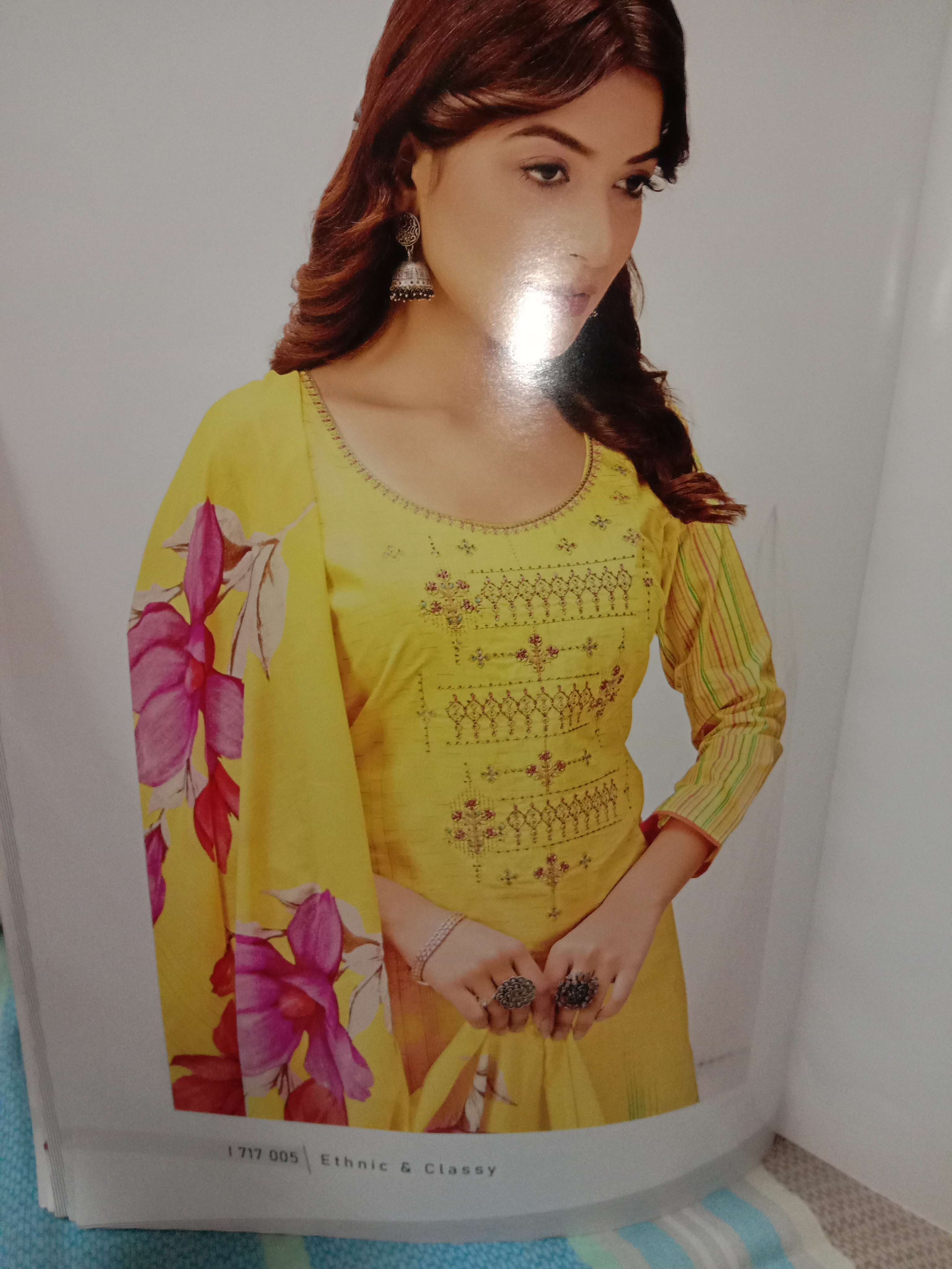 suite dupatta shalwar in velvet  - 18030613 -  Standard Image - 1