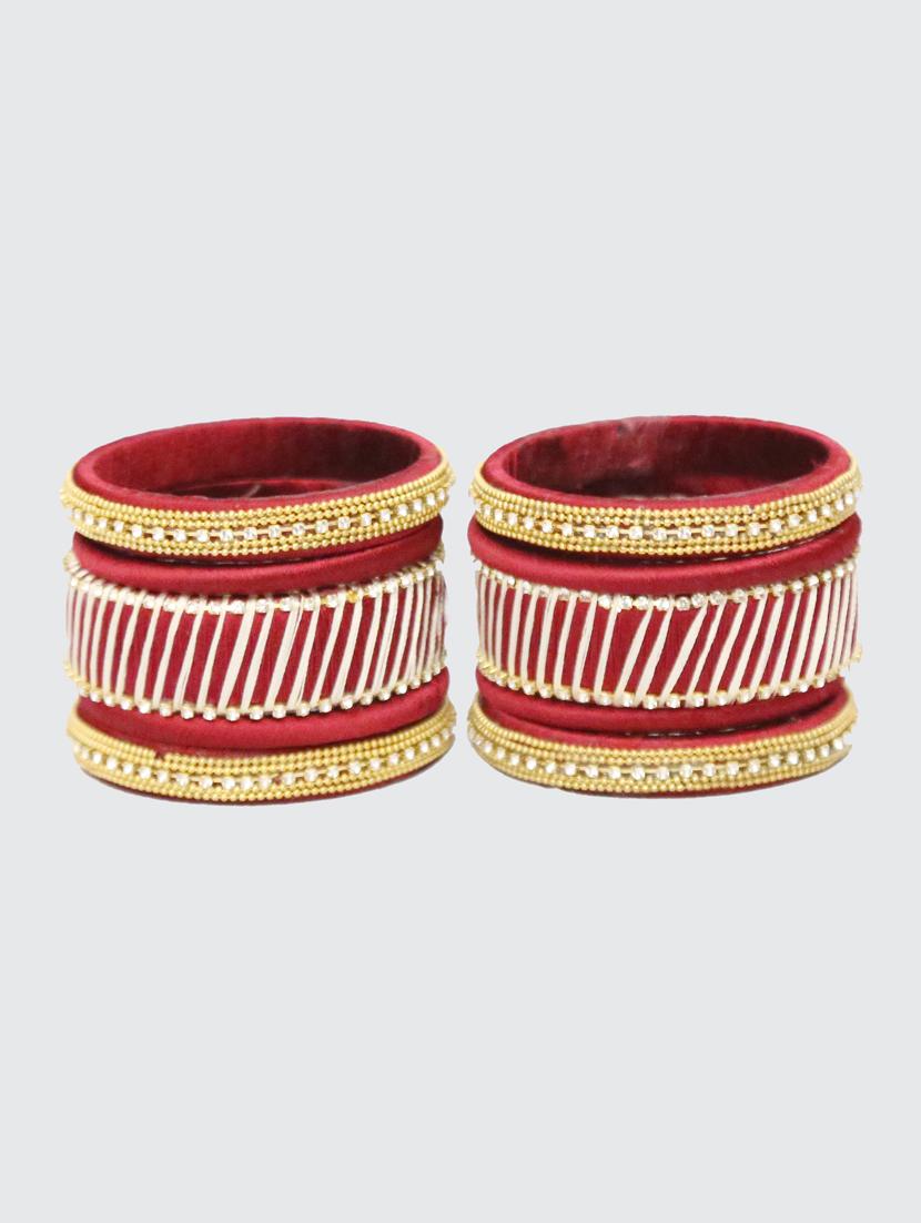 handmade silk thread red set of 10 - 18031714 -  Standard Image - 1