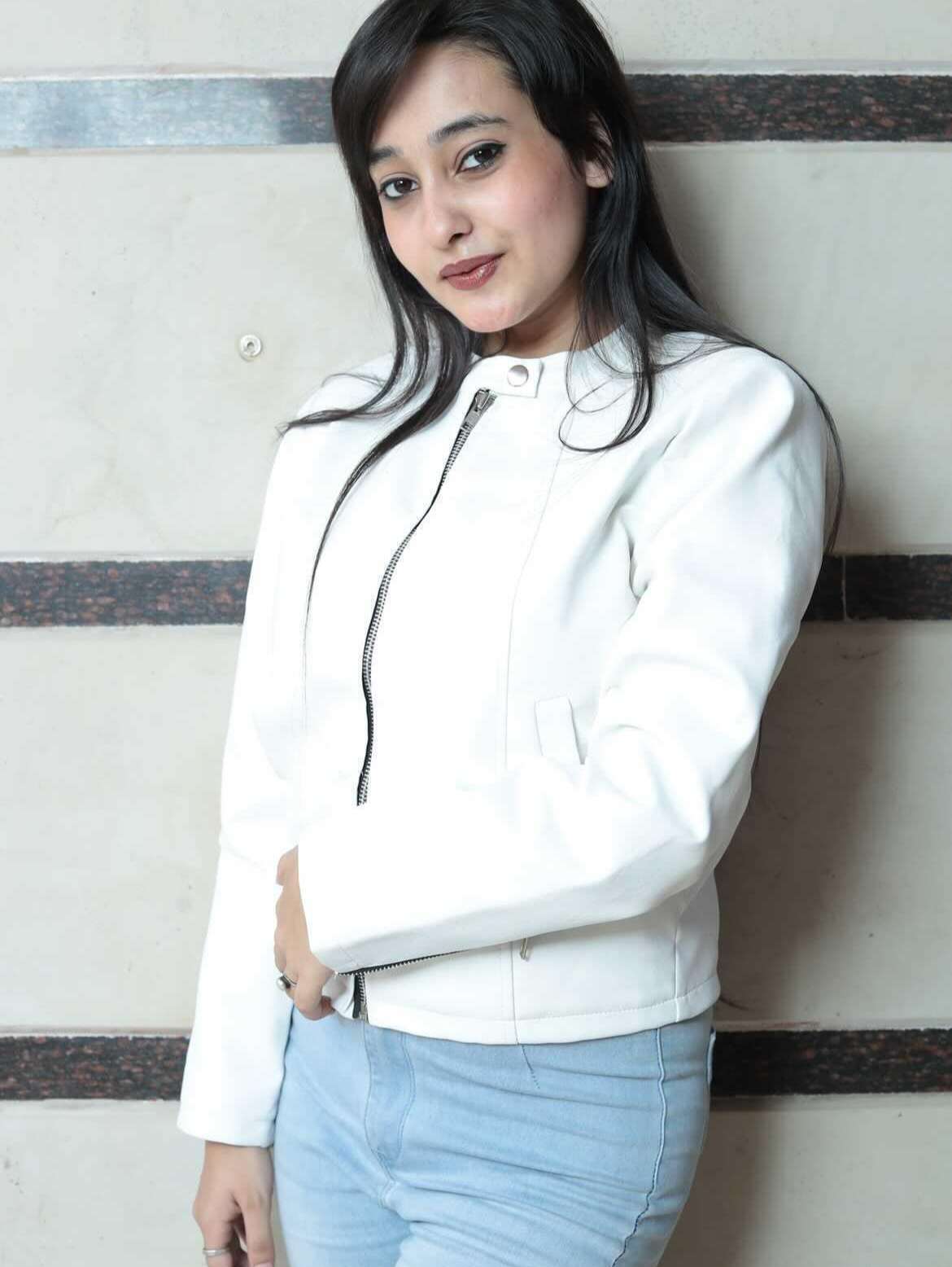 jacket leather  - 18039275 -  Standard Image - 1