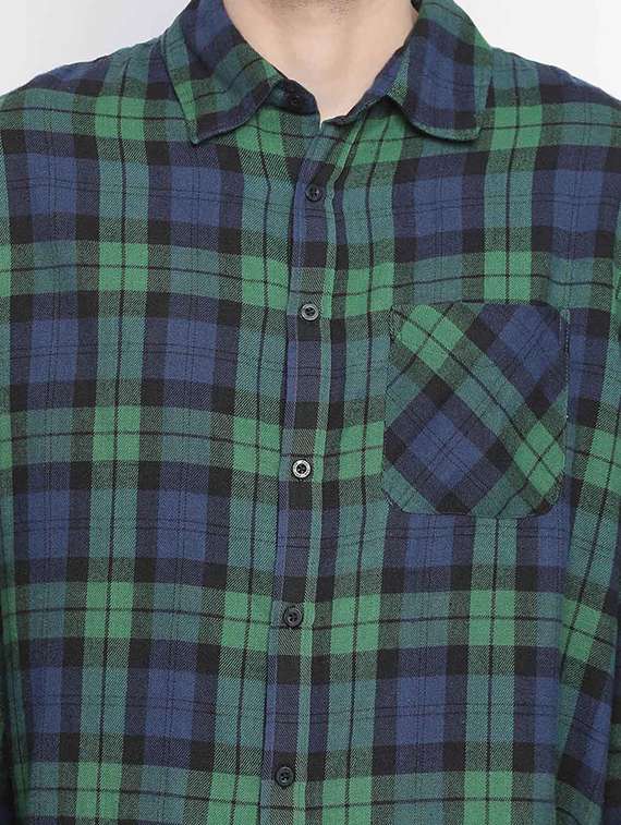 green checkered casual shirt - 18039770 - Standard Image - 4