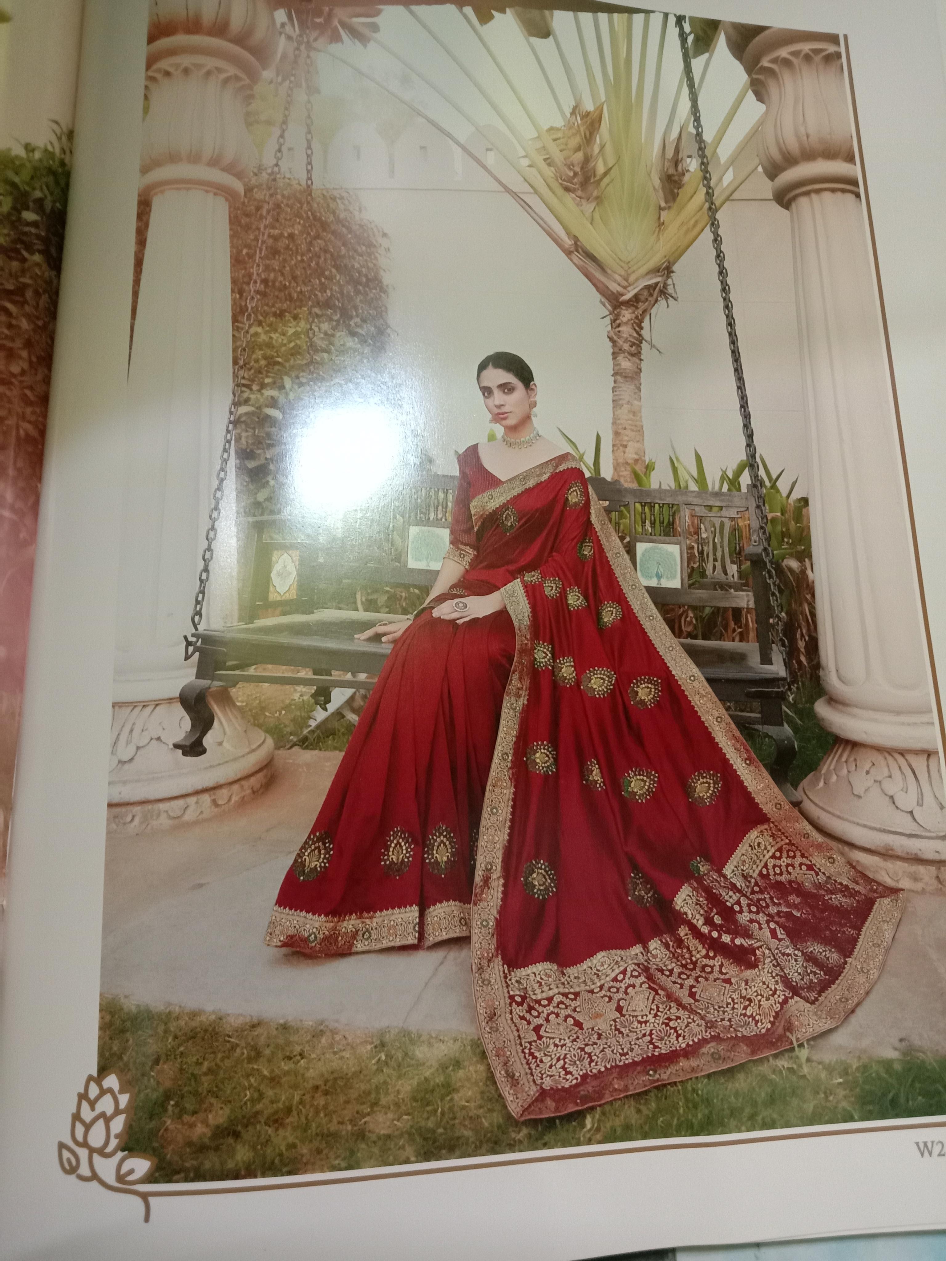 sarees in the silk - 18040269 - Standard Image - 1