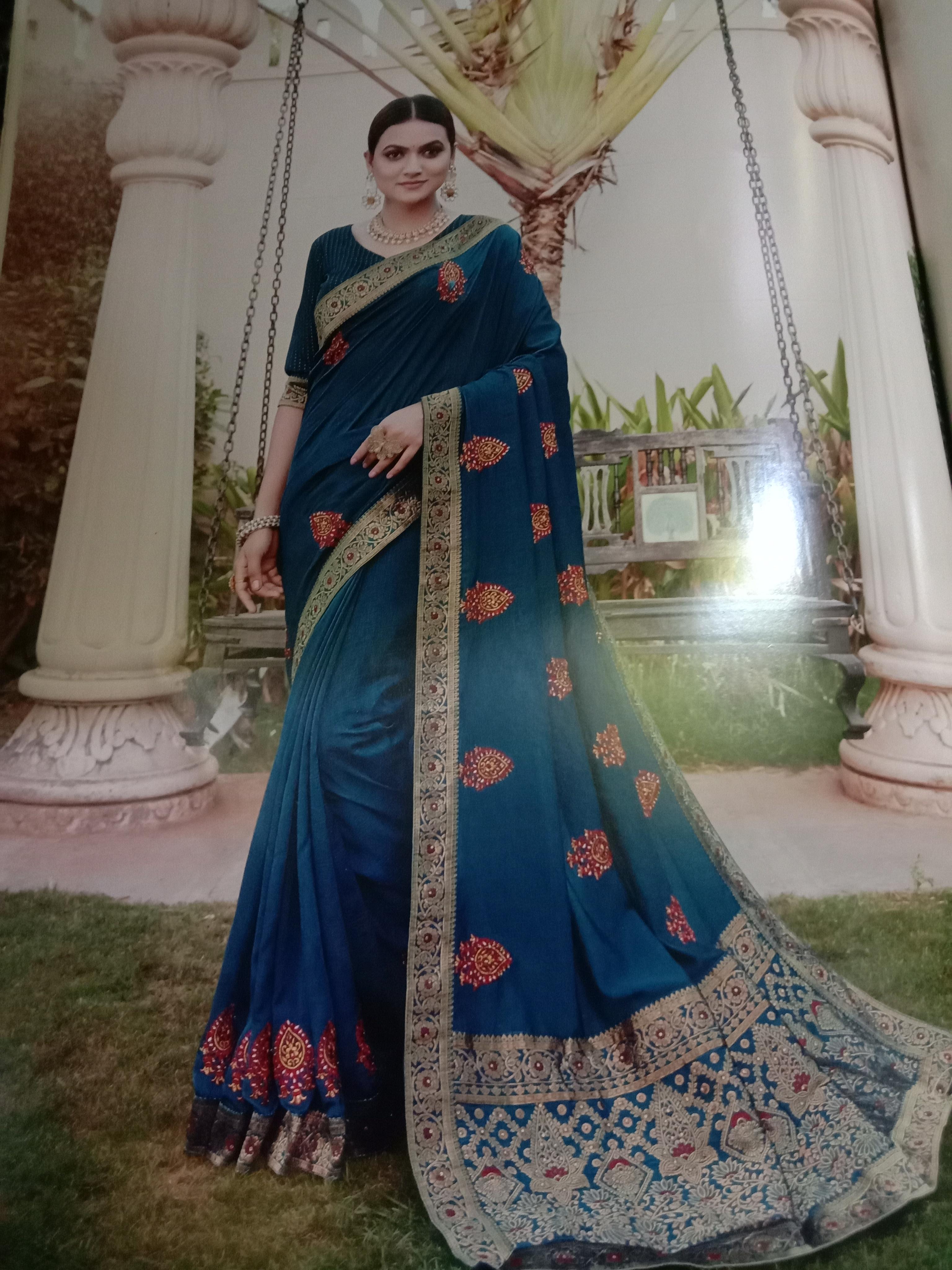 sarees in the silk - 18040270 - Standard Image - 1