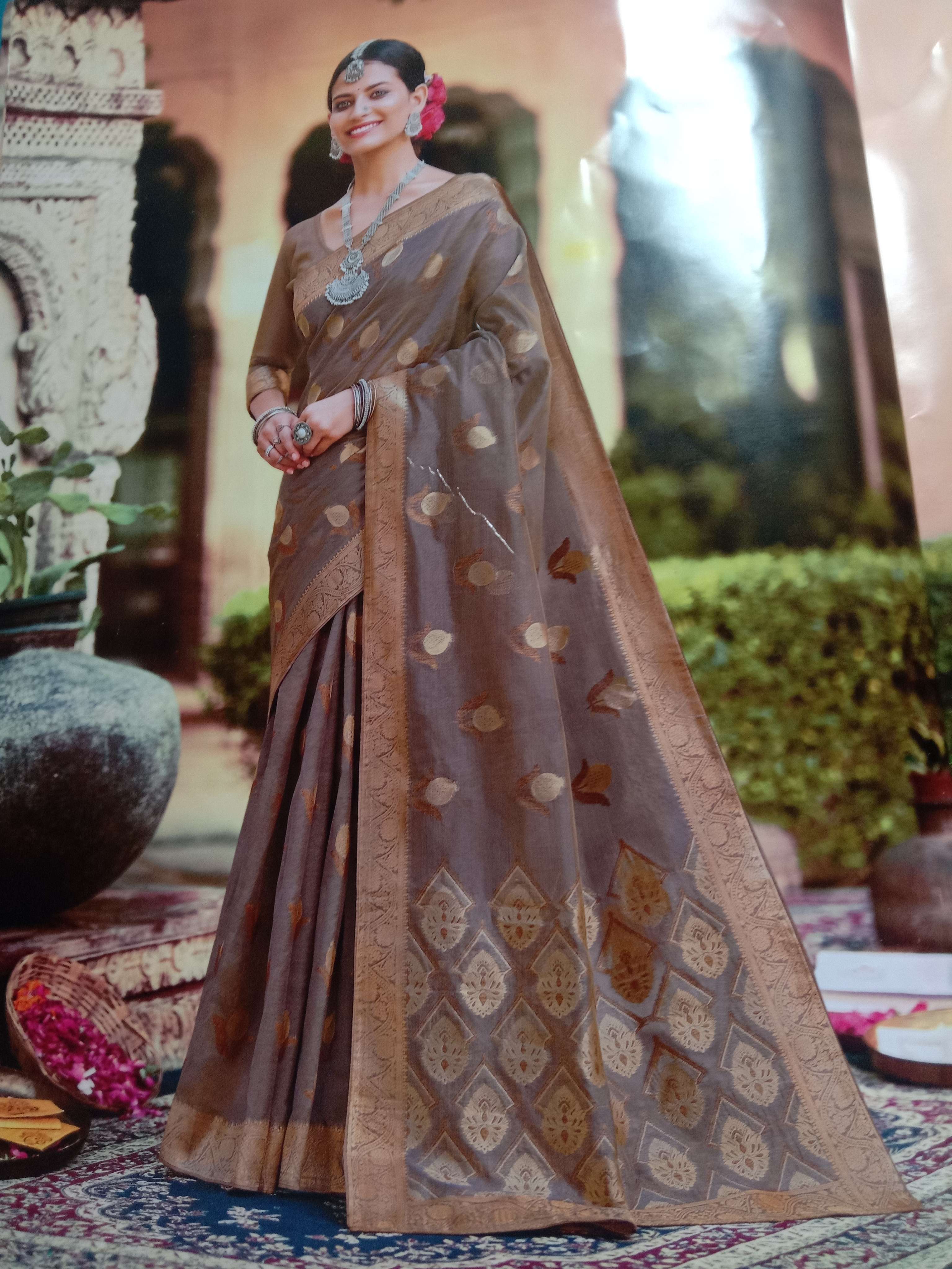 sarees in the silk  - 18041321 -  Standard Image - 1