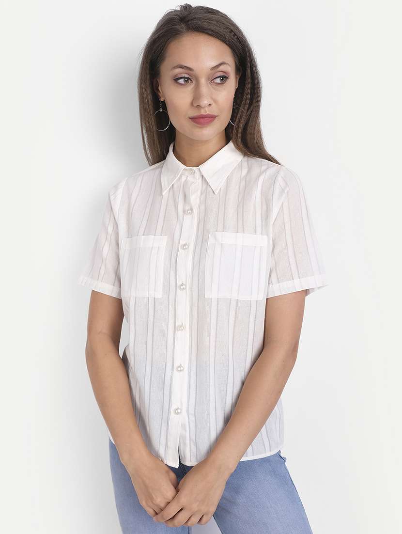 women's straight collared top