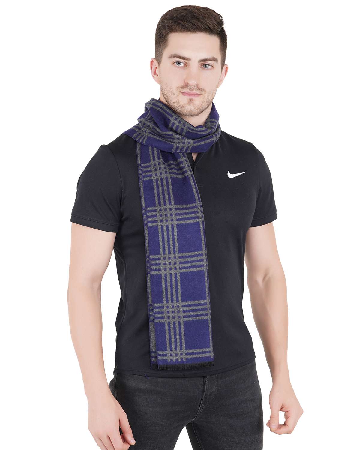 multi colored wool muffler - 18044731 -  Standard Image - 1
