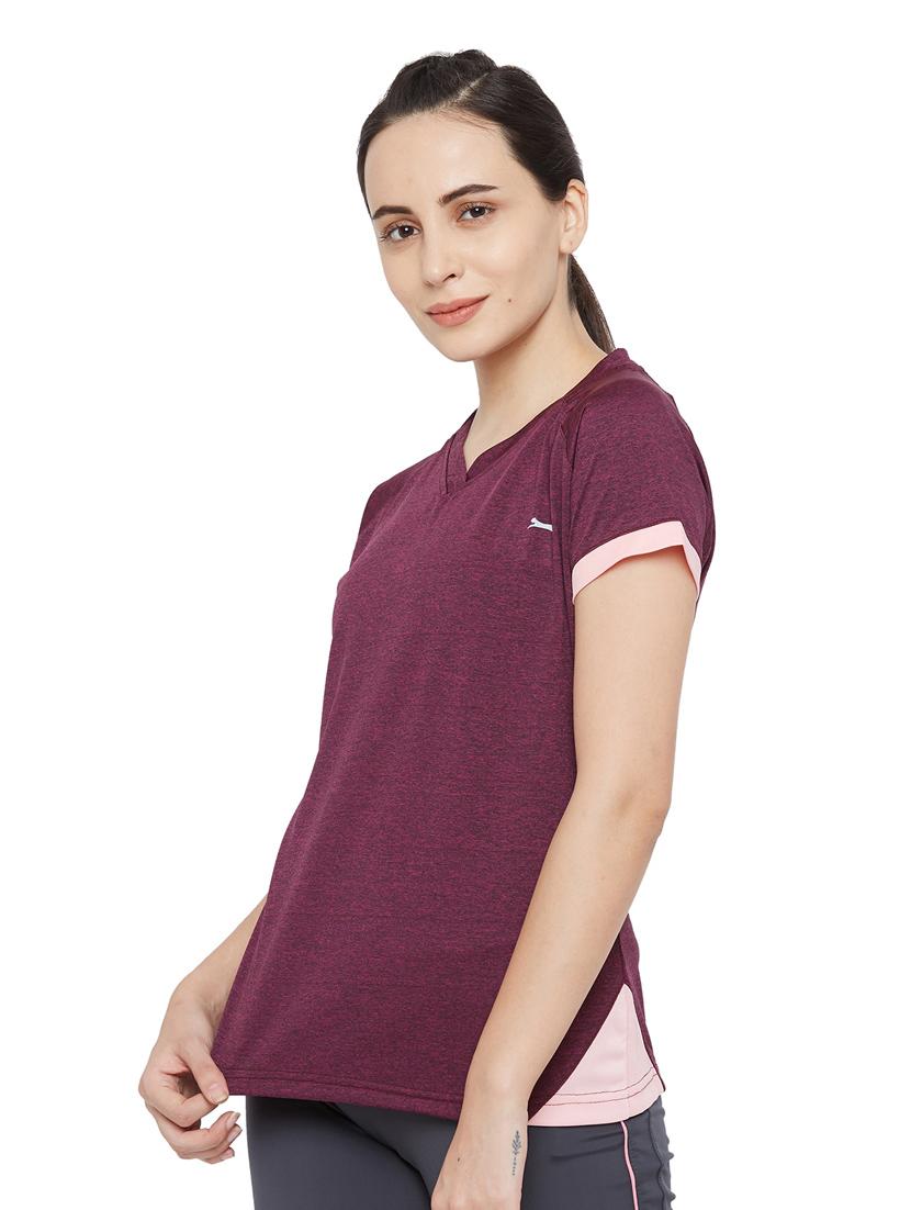 v-neck solid tee - 18045473 - Standard Image - 1